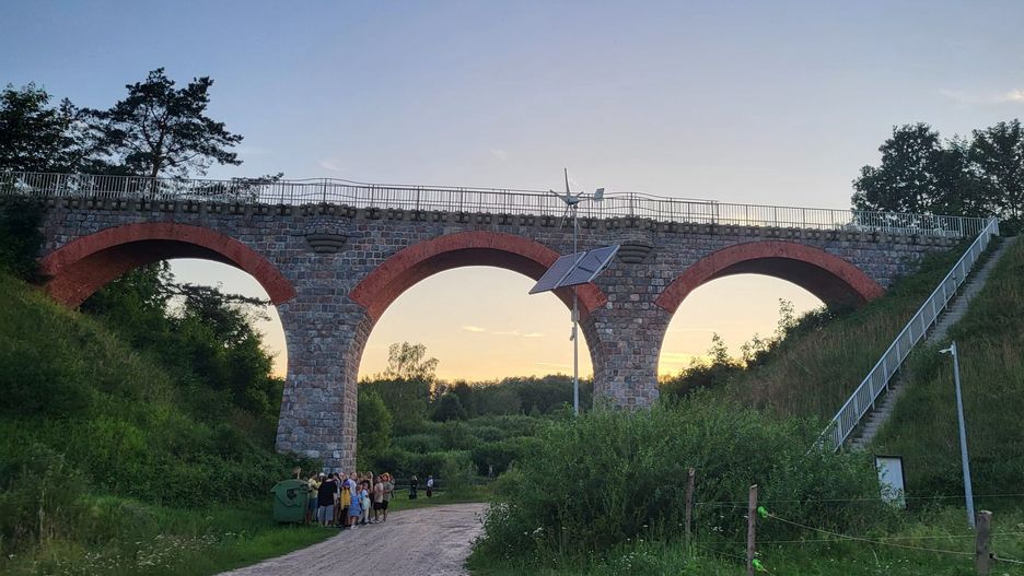 Po wiadukcie w Glaznotach od 1945 roku nie jechał żaden pociąg
