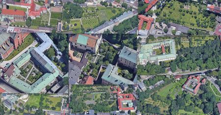 Makowski: "Kraków zielony za kościelnymi murami. Może warto je otworzyć?" [OPINIA]