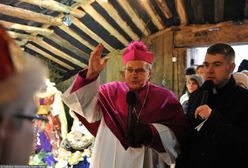 Kontrowersje po wypowiedzi bp. Długosza. Jest głos z kurii