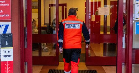 Sejm usunął kontrowersyjny zapis. Dotyczy "15 minut "