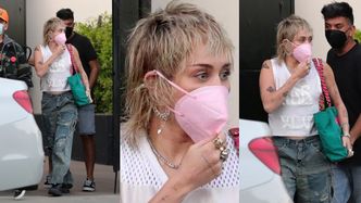 Miley Cyrus paraduje z dziurą na rozporku po ulicach West Hollywood (ZDJĘCIA)