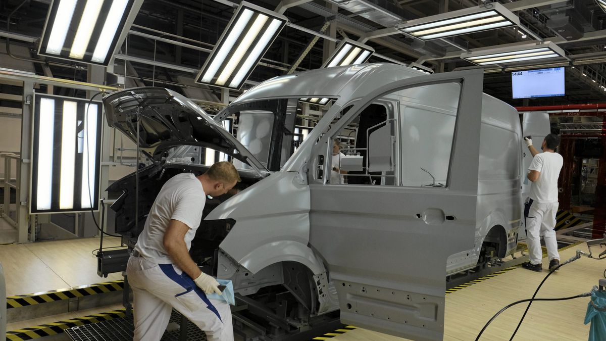 Volkswagen we Wrześni produkuje auta dostawcze
