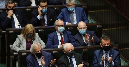 Kaczyński obiecał podwyżki dla posłów? Jest komentarz polityka PiS