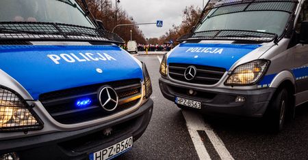 9,3 tony narkotyków i 24 nielegalnych laboratoriów. Hisotryczna akcja policji