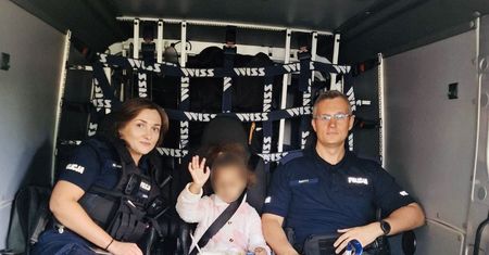 5-latka sama na peronie. Drzwi pociągu zamknęły się w ułamku sekundy