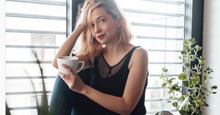 "Wystarczy sobie odpuścić". O samoakceptacji i macierzyństwie nieidealnym z Iloną Kostecką założycielką bloga "mumandthecity.pl"