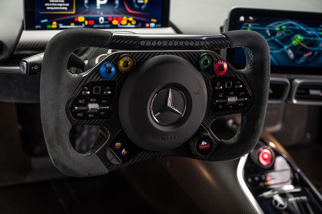 Mercedes-AMG One (2022)