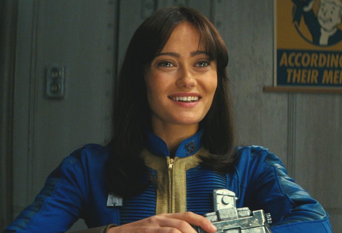 Ella Purnell as Lucy in the series "Fallout"