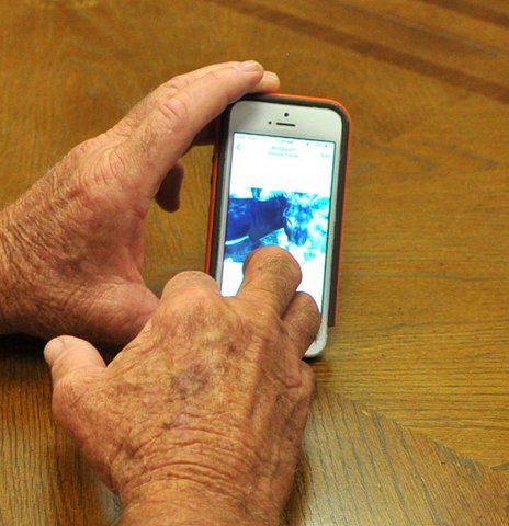 iPhone jest kruchy, delikatny i się wygina? No chyba nie... 2