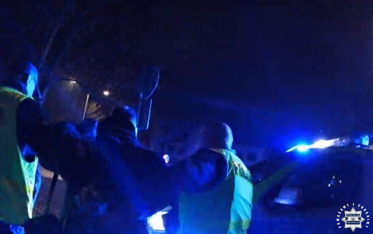 Kielce: Uderzył w policyjne auto i próbował uciec pieszo