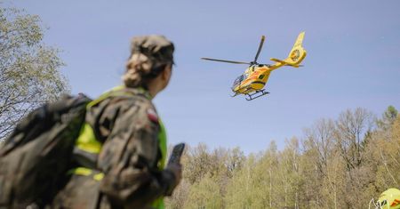 Wojsko wkracza do akcji w powiecie biłgorajskim. Terytorialsi wesprą strażaków w walce z ogromnym pożarem lasów