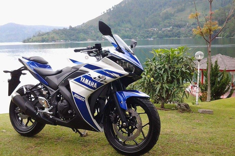 "Ćwiartka" Yamahy oficjalnie: YZF-R25