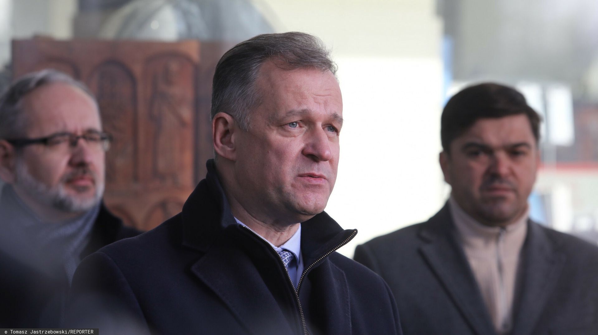 Minister Niedzielski przyj?? trzeci? dawk? szczepienia07.01.2022 Warszawa Zaszczepienie trzecia, przypominajaca dawka szczepienia przeciw COVID-19 ministra zdrowia Adama Niedzielskiego   fot Tomasz Jastrzebowski/REPORTER
n/z: Marek TomkowTomasz Jastrzebowski/REPORTER