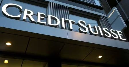 Credit Suisse w kryzysie: wycofano 55 miliardów funtów przed ratunkiem wspieranym przez państwo