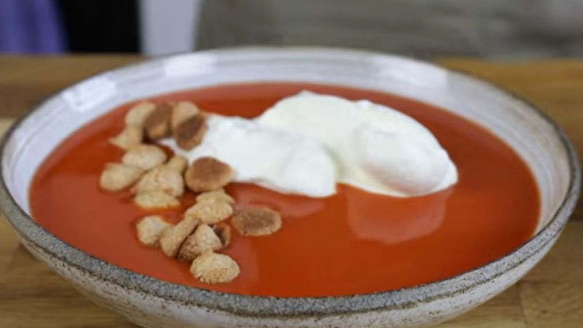 Nyponsoppa- Pyszności, kadr z kanału Filip Poon