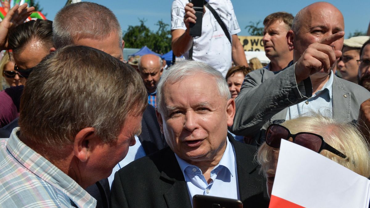 Piknik rodzinny z Jaros?awem Kaczy?skim w Dygowie
03.08.2019 Dygowo Piknik Rodzinny z udzialem Prezesa PiS Jaroslawa Kaczynskiego N/z Jaroslaw Kaczynski Fot. Gerard/REPORTER
Gerard/Reporter
