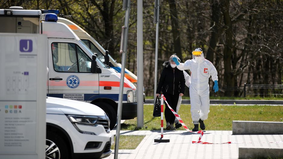 Koronawirus w Polsce. Nie żyje zakażona pielęgniarka ze szpitala w Kozienicach (zdjęcie ilustracyjne)