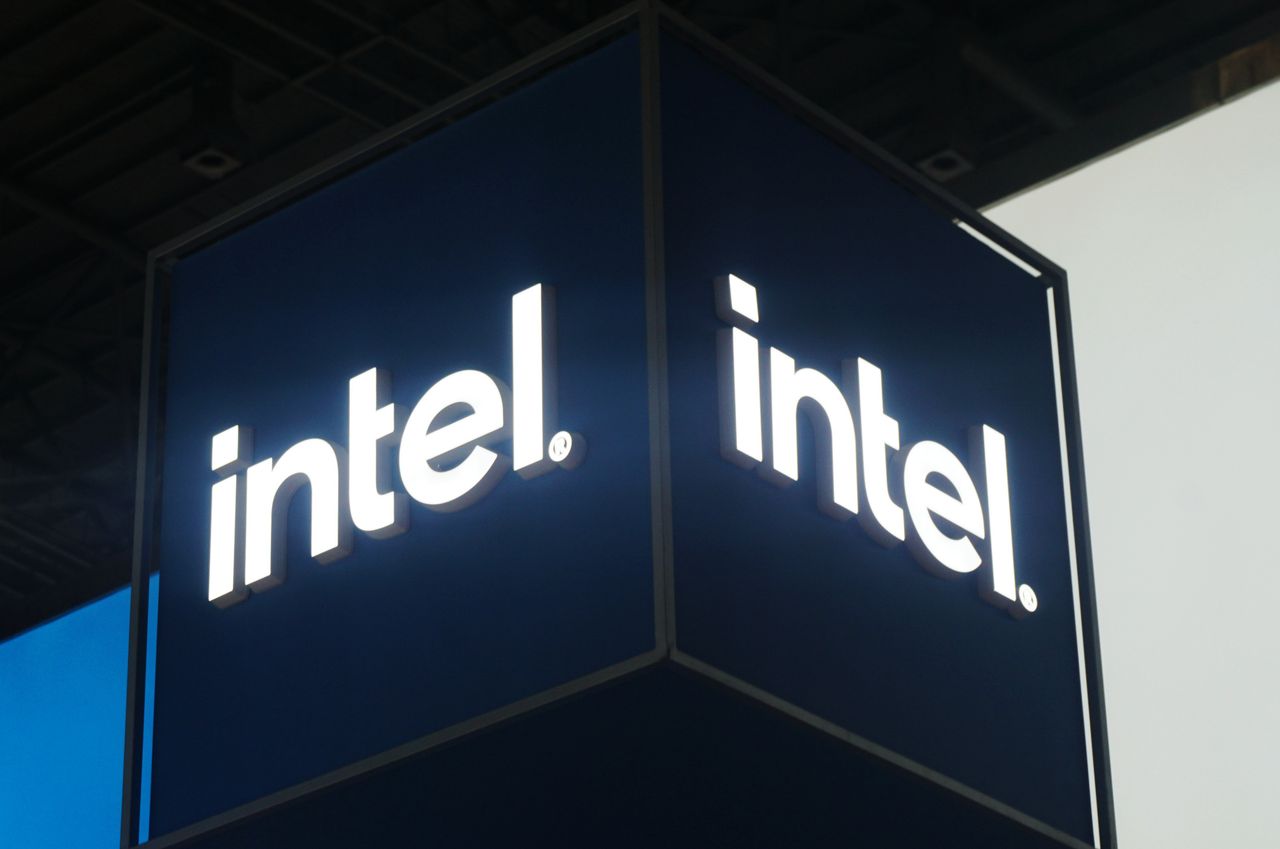 Wykryto lukę w procesorach Intela