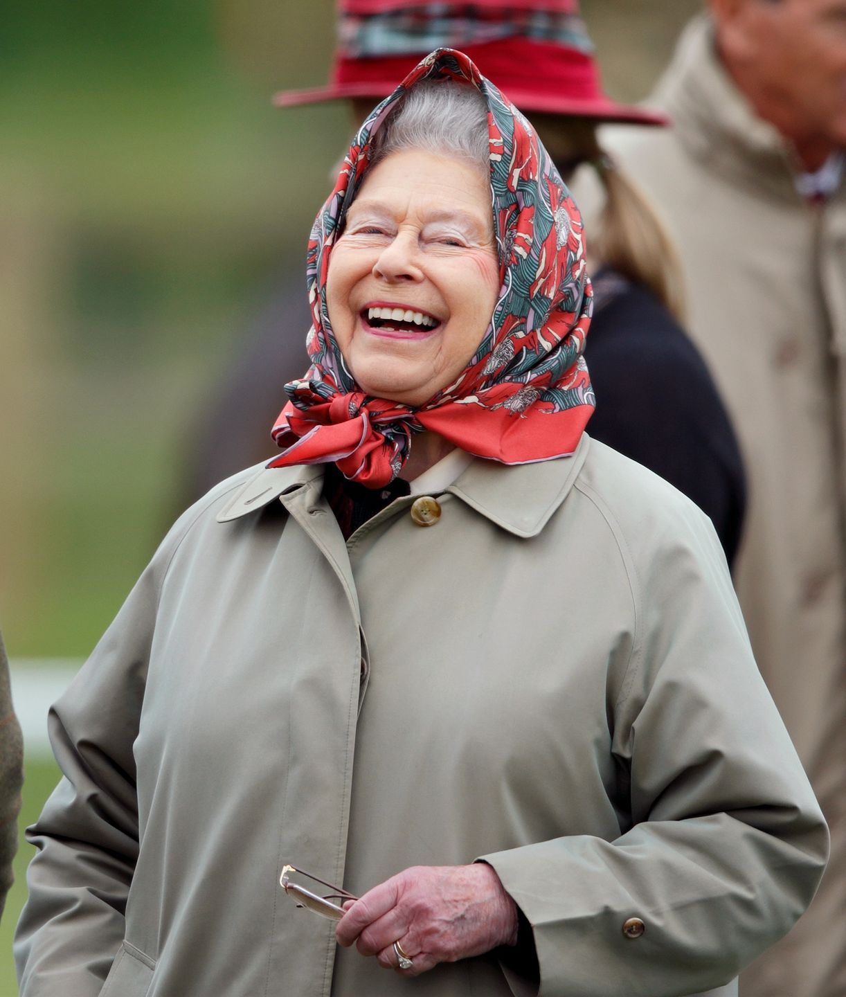 Pałac zareagował na krytyczny artykuł o księżnej Kate! Meghan nie miała tyle szczęścia... 