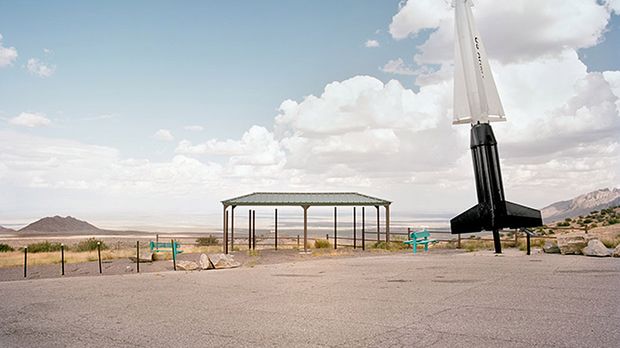 Ponad 20 000 mil i 158 miejsc w USA, aby sfotografować parkingi przy autostradach 1