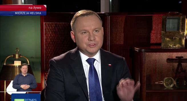 W „Wiadomościach” królują wypowiedzi Dudy, Kaczyńskiego i Morawieckiego. Ekspertka: Nie ma ograniczania propagandy