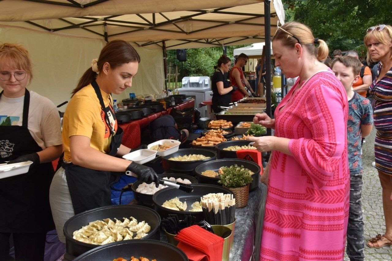 Festiwal Azjatycki i Festiwal Smaków Świata w Kaliszu. Przy baszcie Dorotce będzie można spróbować różnych kuchni świata