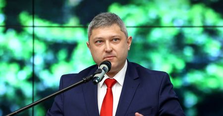 Głośno wokół "Czystego powietrza". Zmiany w NFOŚiGW po wstrzymaniu wypłat dla Polaków