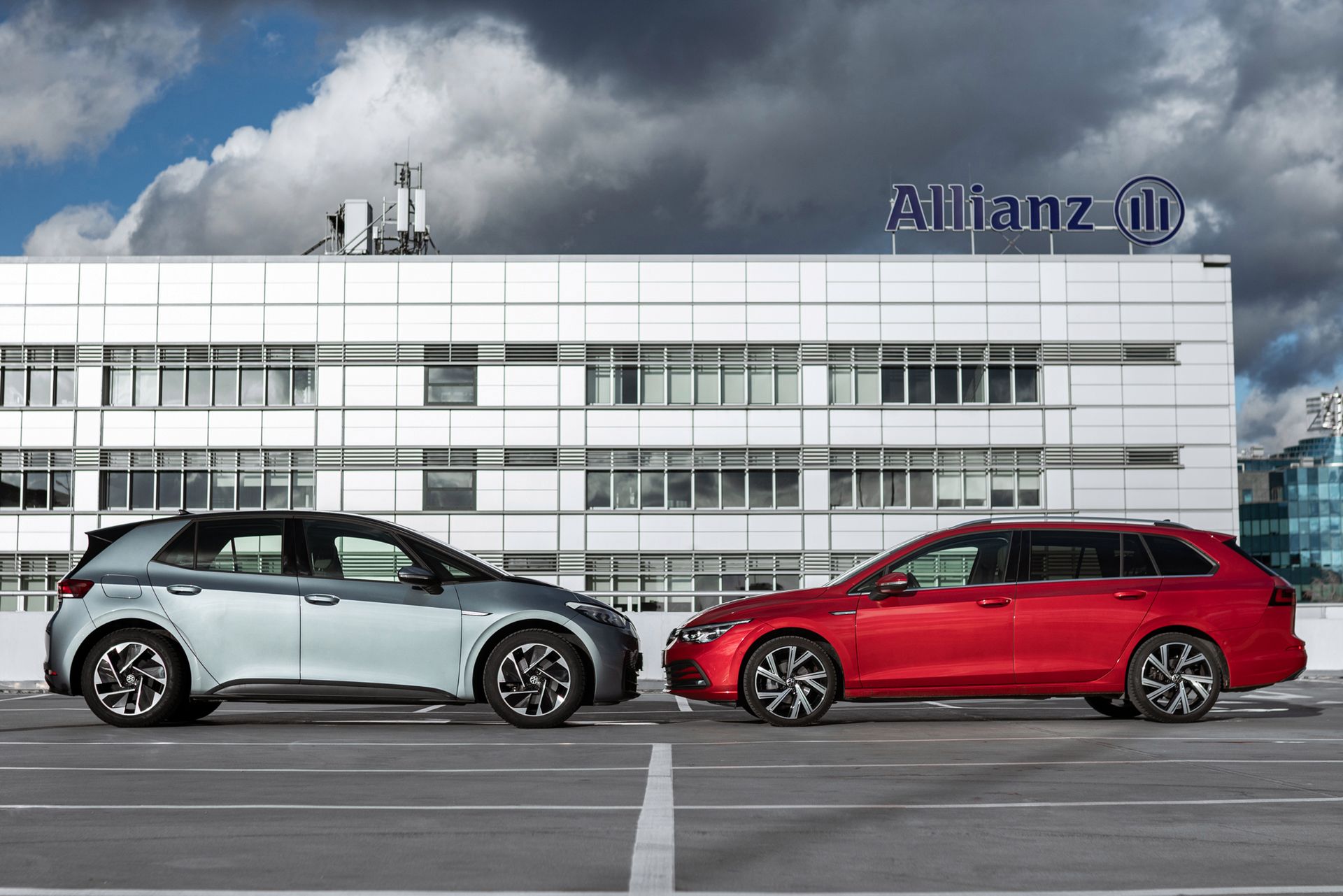 VW ID.3 vs VW Golf 1.5 eTSI