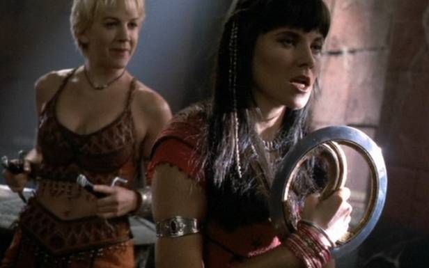 Gabriella i Xena z chakramem