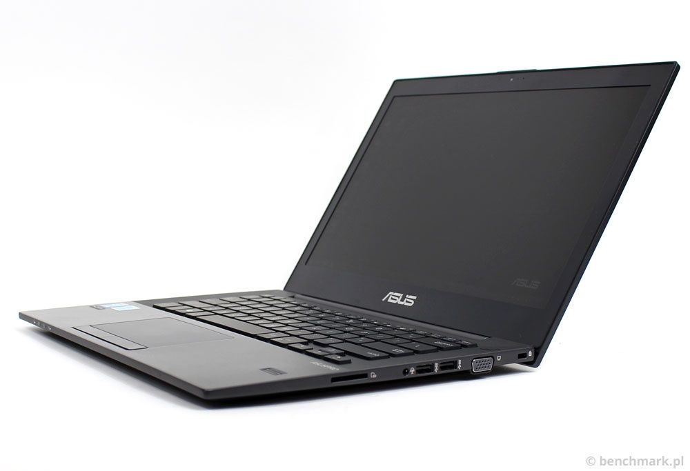 Asus Pro BU401L widok z boku
