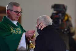 Starachowiccy policjanci mogą mieć problemy? Chodzi o mszę z udziałem Jarosława Kaczyńskiego