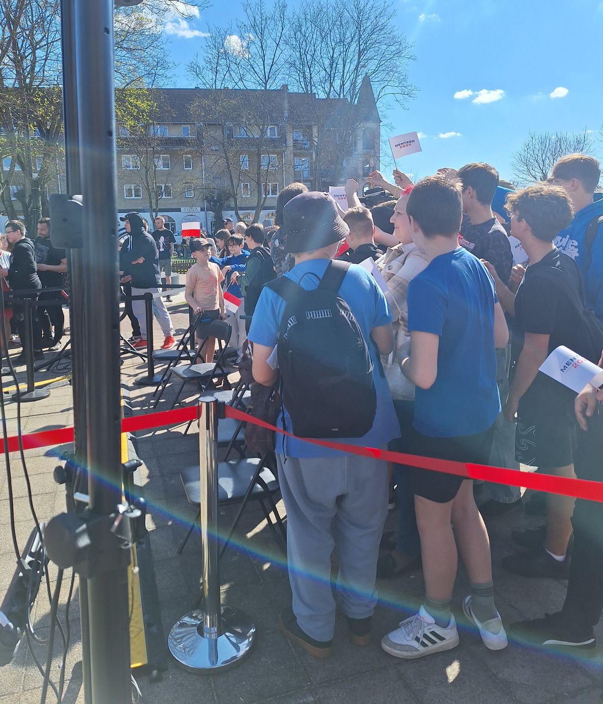 Średnia wieku na wiecu była raczej niska