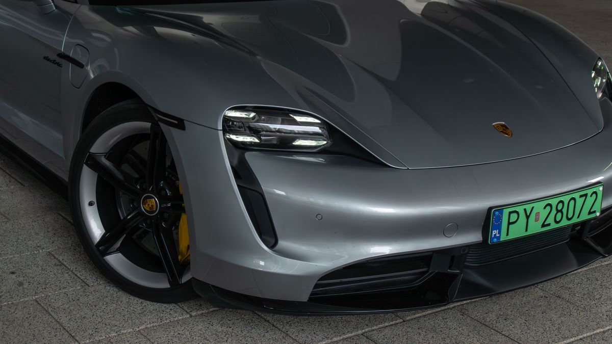 Porsche Taycan Turbo S Sport Turismo