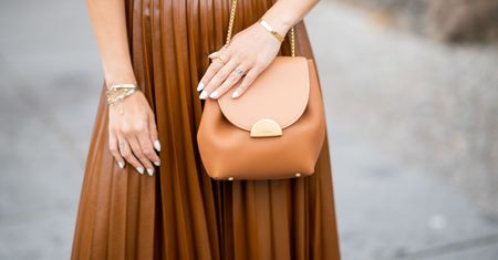 Milky nails. Modny manicure, który zachwyci miłośniczki minimalizmu. Skusisz się?
