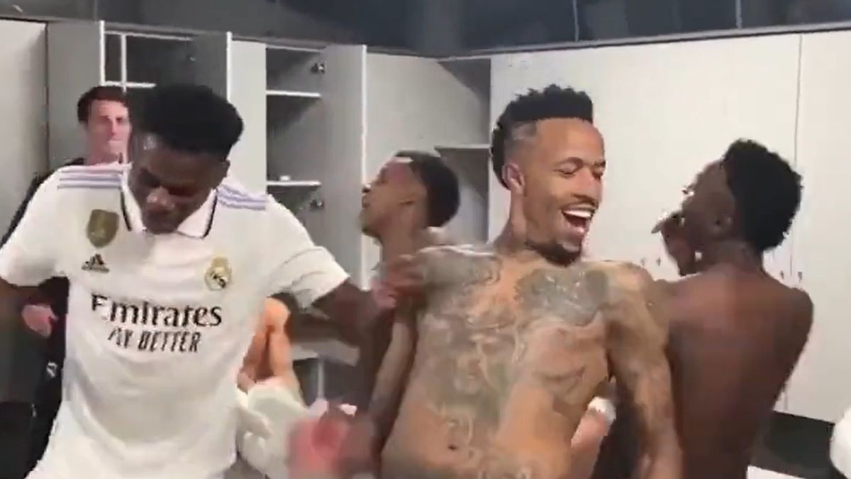 Piłkarze Realu Madryt w szatni po zwycięstwie