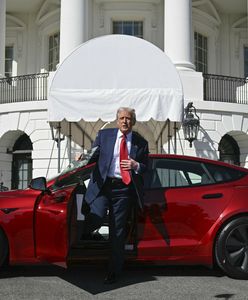 Kolejny cios w Elona? Trump chce sprzedać swoją Teslę