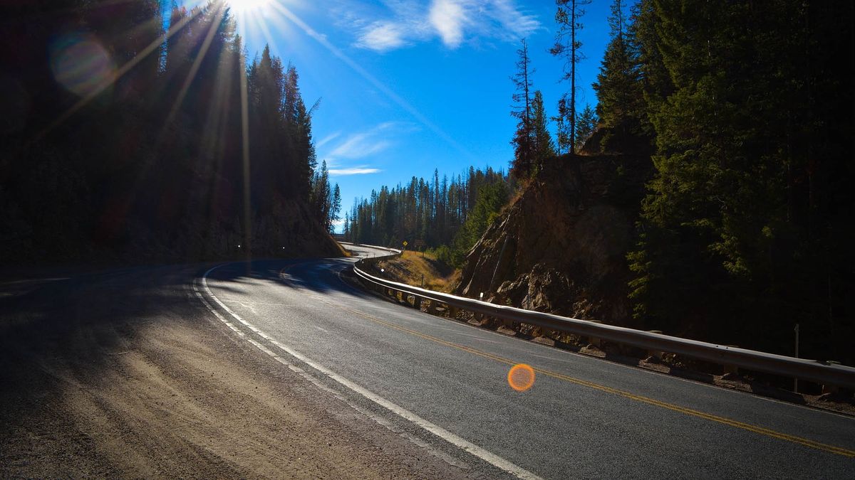 Górska droga (zdjęcie ilustracyjne)