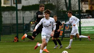 Stal Gorzyce lepsza o bramkę do przerwy, Stal Łańcut lepsza o dwie po przerwie