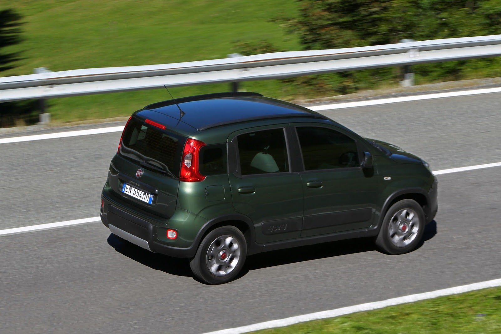 Fiat Panda 4x4 i Fiat Panda Trekking w swoim naturalnym środowisku [galeria] 16