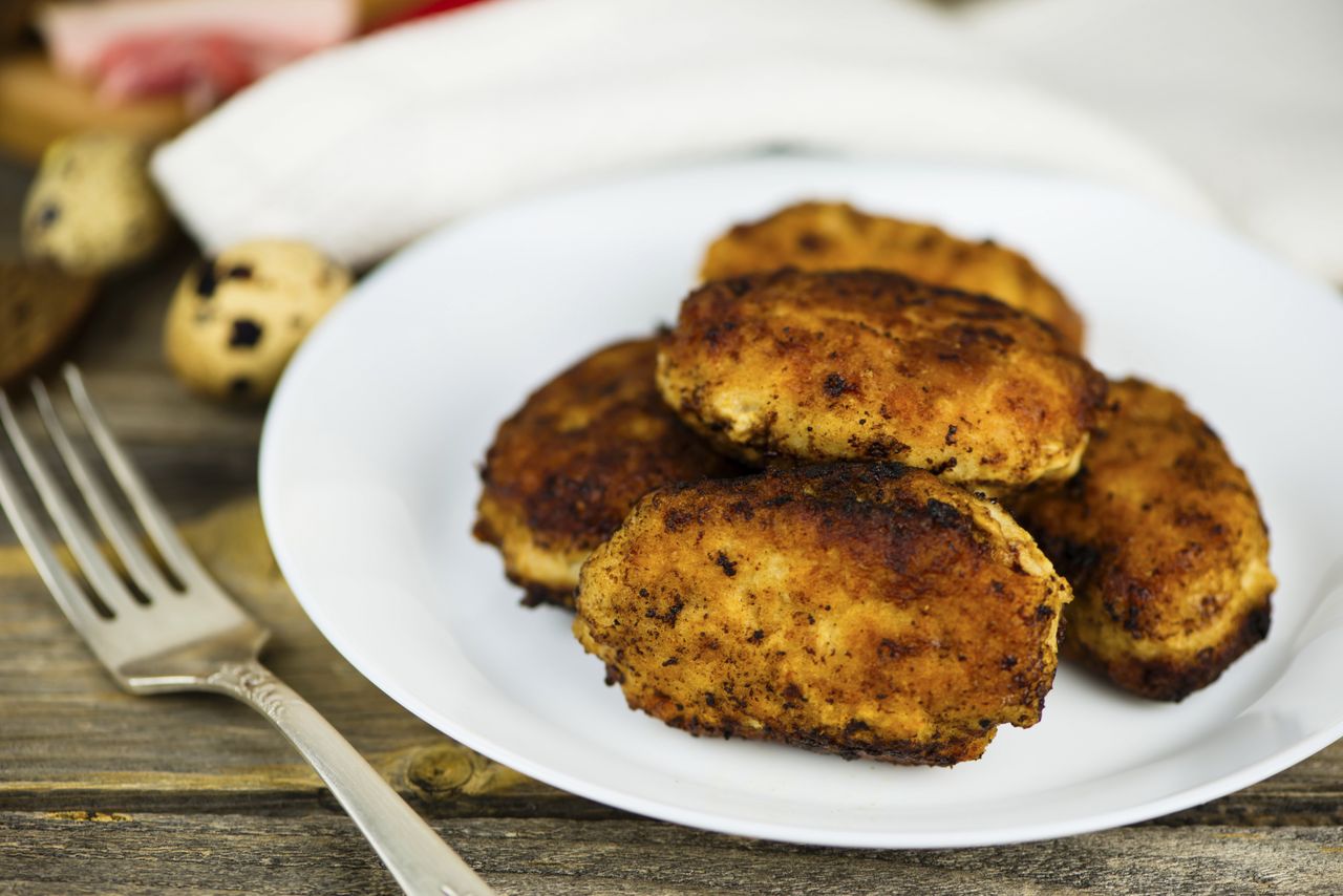 Jak zrobić kotlety ziemniaczane? Szybki przepis na smaczny obiad