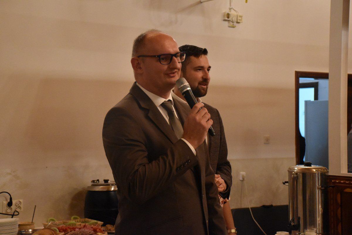 Koło Gospodyń Wiejskich w Chełmcach zaprosiło na tradycyjnego &#34;Pyrczoka&#34;. Na Sali Wiejskiej bawiło się 140 osób