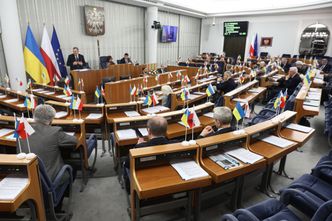 To koniec podatku od zrzutek? Senat jest za odrzuceniem wprowadzającej go ustawy