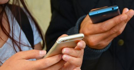 SMS o paczce. 7 numerów, z których możesz dostać groźny link
