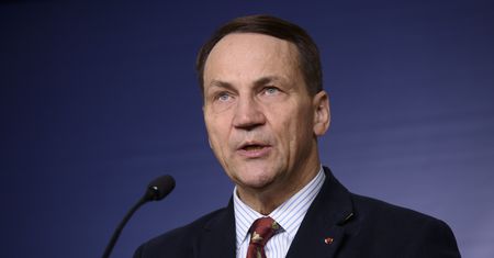 Sikorski optymistycznie o wojnie. "Rosyjska ofensywa się wyczerpała"