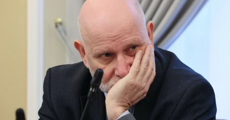 Świrski dostał wezwanie do zapłaty. "Rachunki trzeba płacić"