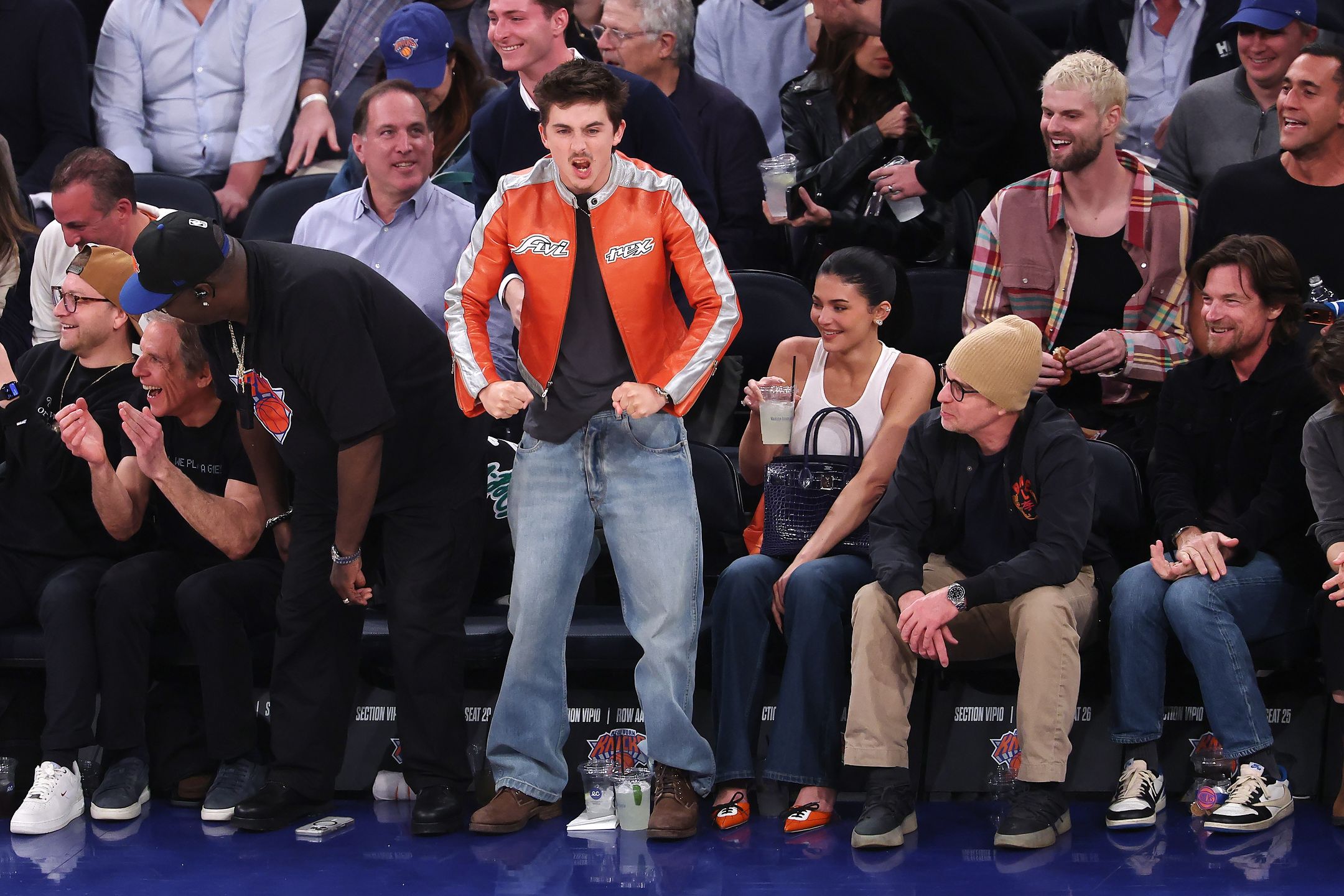 Kylie Jenner i Timothée Chalamet na meczu
