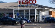 Dramat w sklepie Tesco. 64-latek oblał swoją ofiarę kwasem