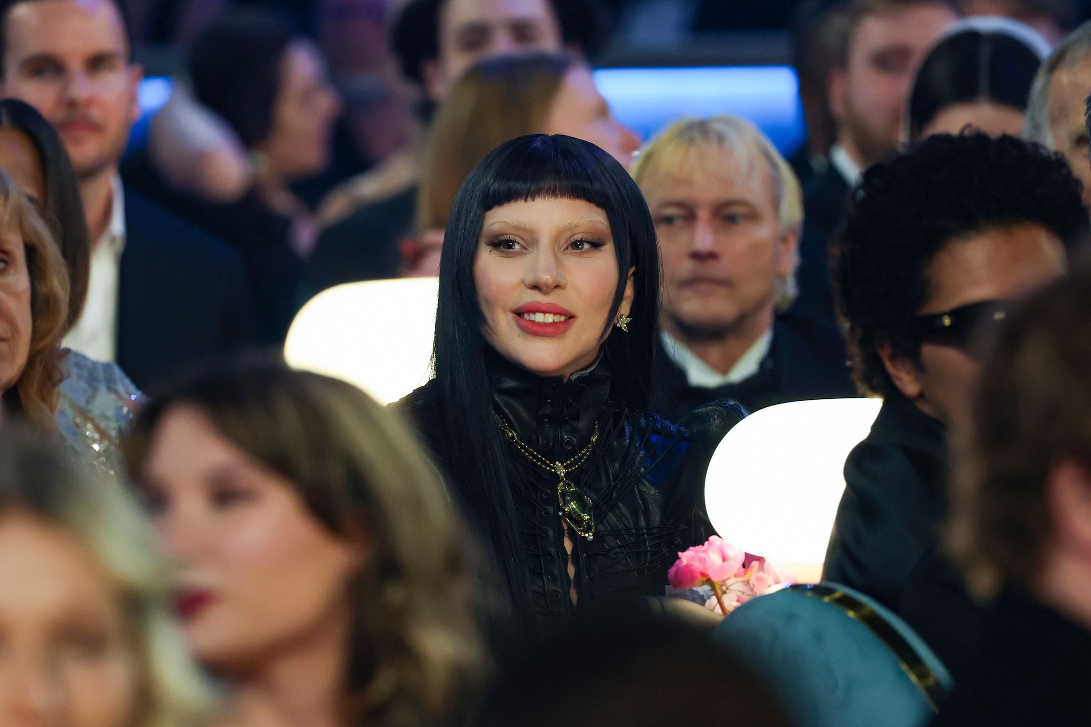 Lady Gaga SKOPIOWAŁA piosenkę od... Cleo?