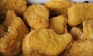 Jeden z najgorszych gotowców. W składzie zmielone chrząstki i tłuszcz