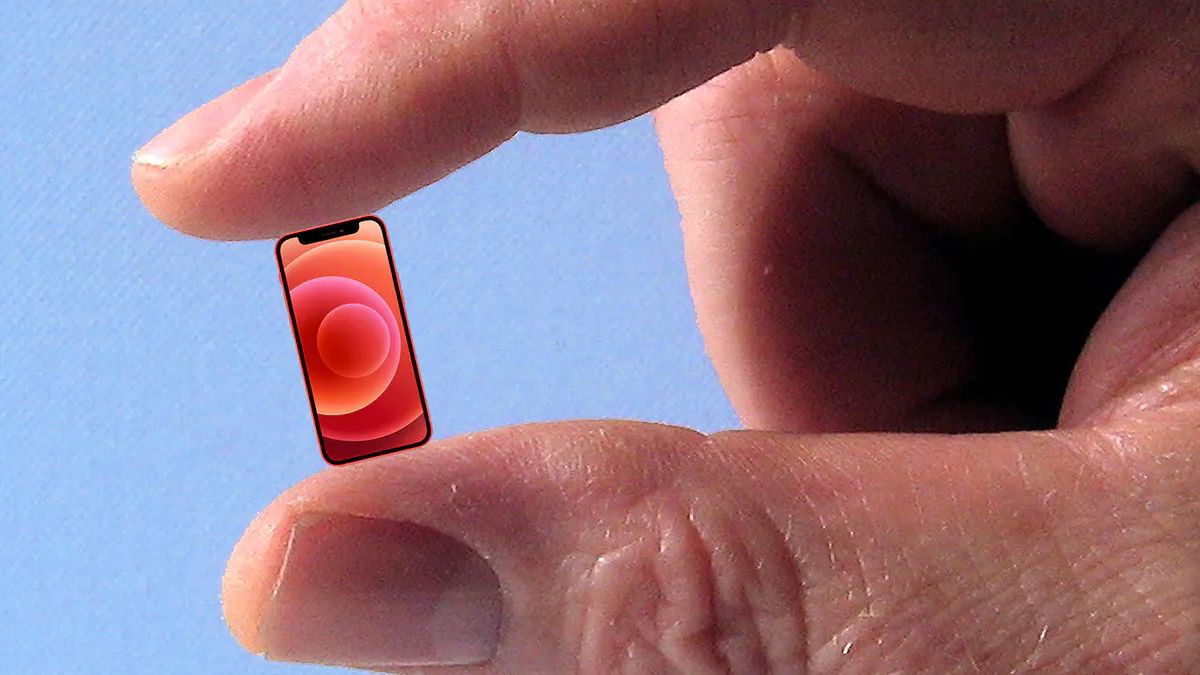 Twórca Pebble chce klona iPhone'a 13 mini z Androidem. Argumentacja idzie mu słabo 1